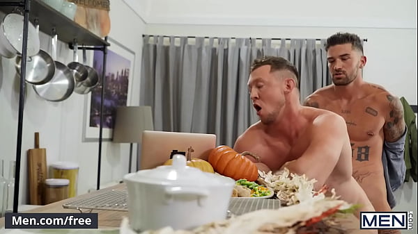 Play MP4 - &lpar;Dante Colle&comma; Pierce Paris&comma; Archie&comma; Chris Damned&rpar; Have Fun On A Webcam Chat - Men