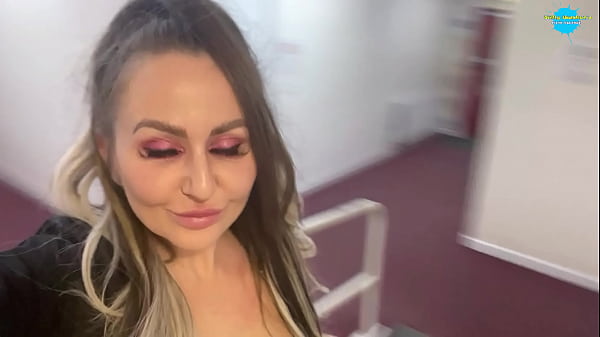 Nonton Wee Wee With You And Me thumbnail