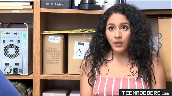 Play MP4 - Pervert Guard Fulfill His Fantasy with a Thief - Teenrobbers&period;com