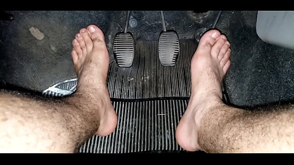 Play MP4 - dando uma castigada no motor