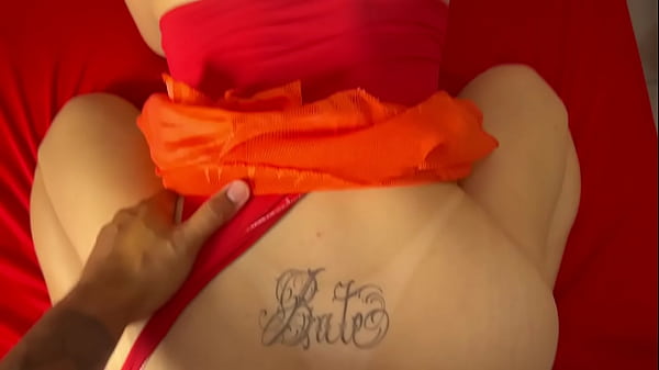 Cheguei de surpresa e a gostosa sentou no meu pau 