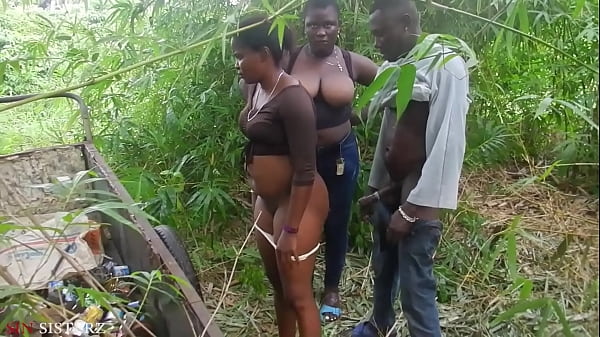 Play MP4 - BUSH SEX WE DO LOVE IT MORE THAN INDOOR