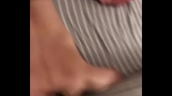 Play MP4 - 跟老婆丝袜做爱