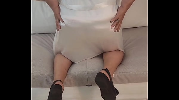 Play MP4 - 60 Years old BBW Amateur Wife just shaved her old pussy for you&period;