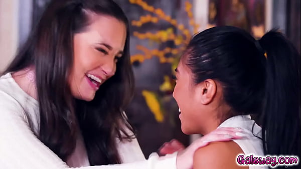 Play MP4 - Gia Paige's ass is bigger than ever in this lesbian scene with the petite asian teen Ember Snow&excl;