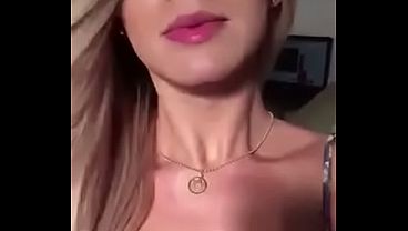 Agatha Lira – A Loira dos V&iacutedeos do Whatsapp