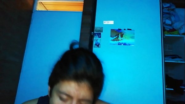 Play MP4 - Mamando verga de mi papi