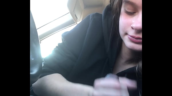 Play MP4 - Lesbian bestfriend gives road head