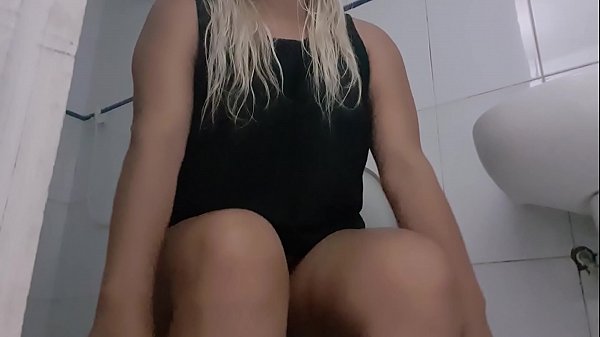 Play MP4 - O segredo da mina foi revelado &excl;&excl;&excl; O marido tem press&atilde;o alta e o pau dele n&atilde;o sobe mais