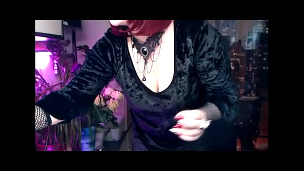 Private chat of my mature bitch view from the front camera 