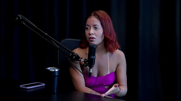 N&atilde;o mostrava o rosto no come&ccedil;o colocou um pepino no cu n&atilde;o gosta de sexo na buceta e foi desafiada a bruna ferrari watch sheer red 