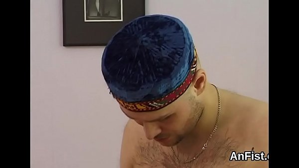 Nasty lesbian babes are_gaping and fisting anals