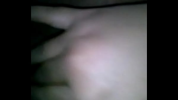 Gordita se masturba para_mi y como crece_su Clítoris