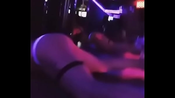 7A5A6E42-0D17-4FE2-8F04-17440055FDFD.MOV 