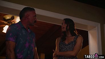 Shrink gets bisexual wife back on track with husband right there