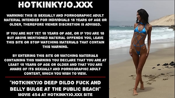 Hotkinkyjo deepdildo fuck and_belly bulge at the public beach