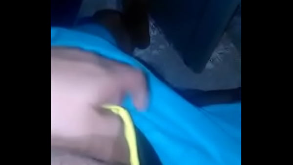 Mi vecinito se pajea 