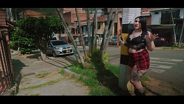Amateur photographer fucks a hot Colombian MILF he picked up on the street! Dark Valkyrie