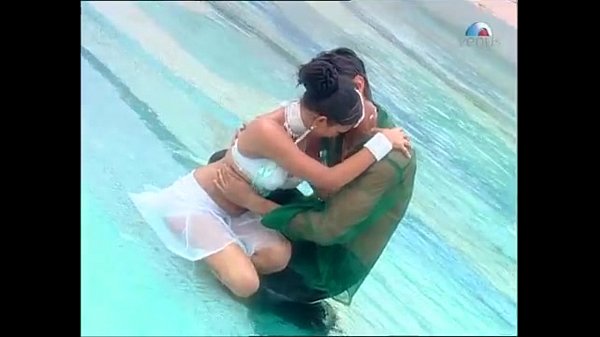 Bhor Bhaye Panghat Pe_Hot Dj Remix Song SonaliVajpayee