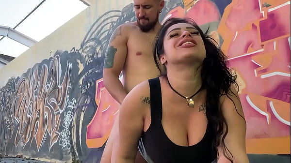 Puta sedenta por_pau me levou para o prédio abandonado