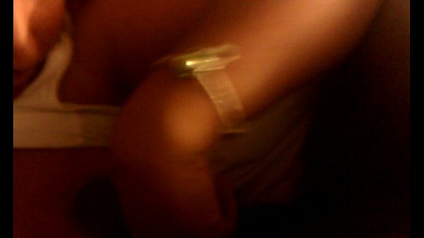 Amateur Spanish chick_sucking_black cock