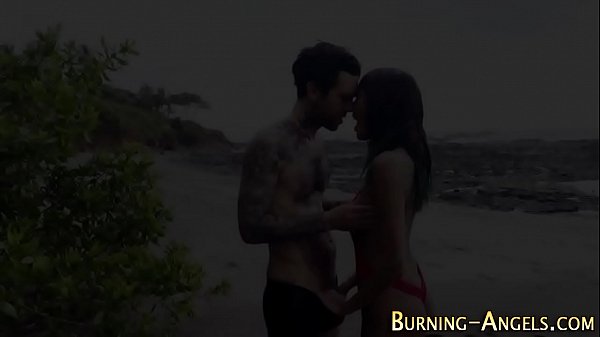 Nonton Emo Slut Banged Outside thumbnail