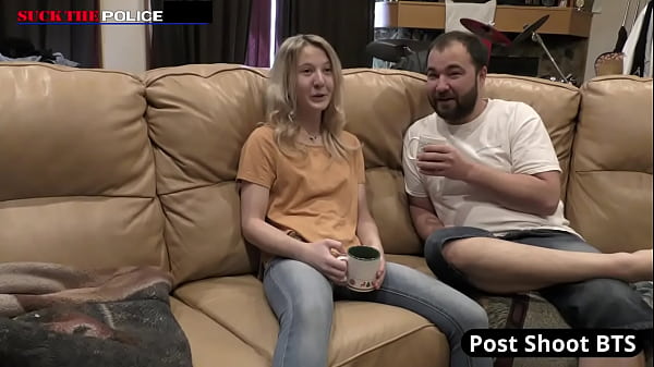 Play MP4 - Officer Tampa Gets Dick Sucked Doing Welfare Check On Stacy Shepard At Her Step-Parents Request&excl; Reup