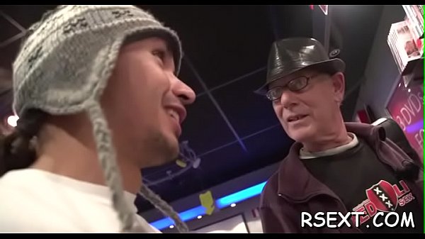 Small titted hooker sucks_a big dick previous to getting fucked