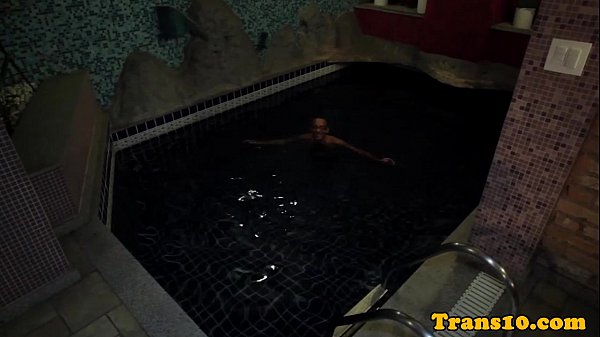 Play MP4 - Spex trans in a bikini plays with her bigtits