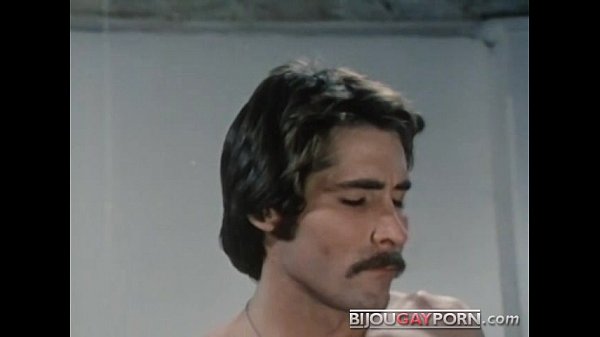 Play MP4 - Shackled Blowjob with Jamie Gills Watching - Vintage Gay Porn