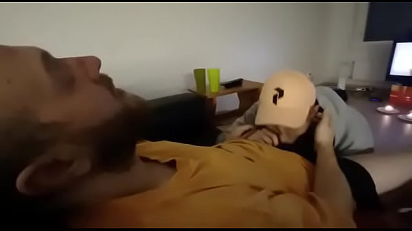 Play MP4 - Hot sucked on sofa