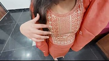 Nonton Ghar Ke Malik Ne Kam Wali Bhabhi Ko Choda Desi Xxx Mms Desi Chudai thumbnail