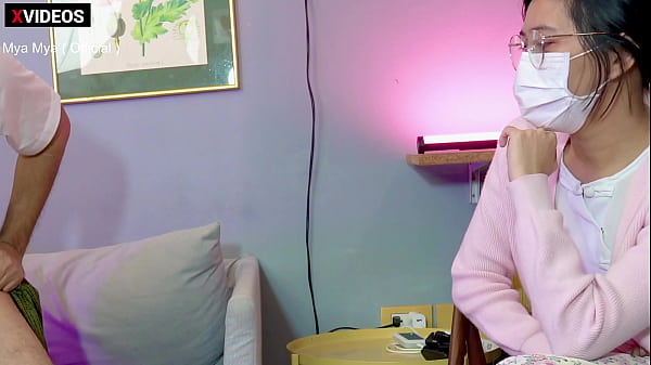 Play MP4 - Hotel Owner Seduce the Cute Guest while Rent a Room