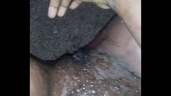 Squirting pussy