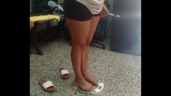 Spying on my motherin law_she endsup agreeing to_have sexwith Migo