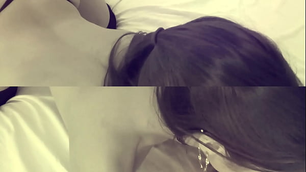 Tru kait trying on anal butt plug