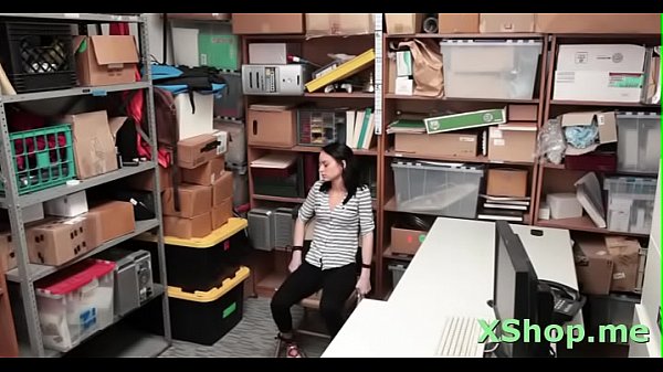 Nasty_hottie Kylie Martin enjoys undressing