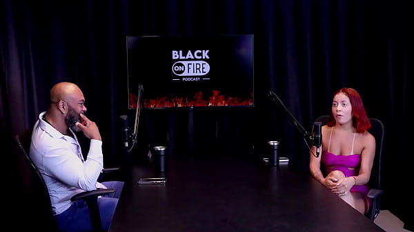 Nonton Ruiva Safada Mostra Seu Cu Depois De Dizer Que O Esposo Sugeriu A Entrada No Meio Liberal, Gosta De Pau Grande E Grosso, E N&atilde;o Assiste As Cenas - Bruna Ferrari (watch On: Sheer/red) thumbnail