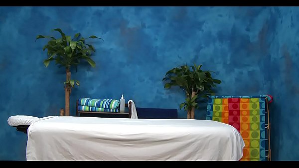 Nonton Flawless Honey In A Cute Action thumbnail