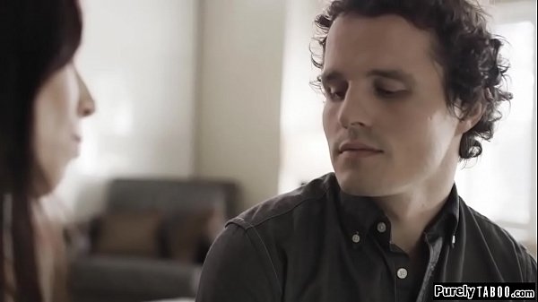 Gf tellsher bf shes lesbian and coaxedinto sex to prove it