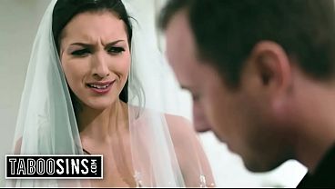 Groom's Stepbrother Anal Fuck The Bride Before The Wedding - Bella Rolland thumbnail