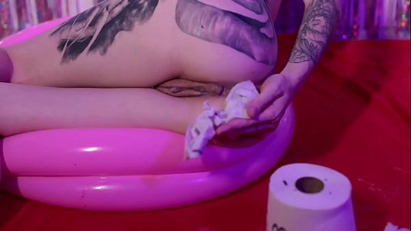 Jogo Anal Enema E Domina&ccedil;&atilde;o thumbnail