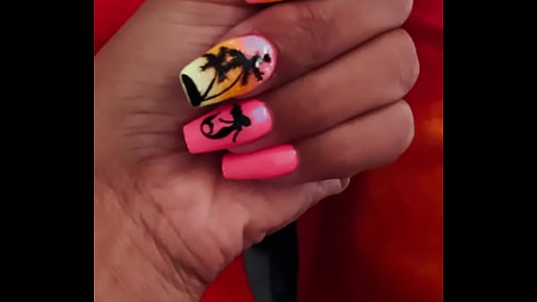 Voici la r&eacute;ponse pour mes ongles vous en pensez quoi