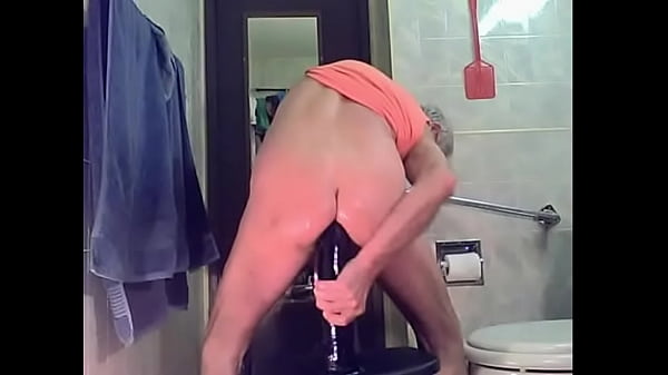 aug28MonsterDildoFuckAssPop3