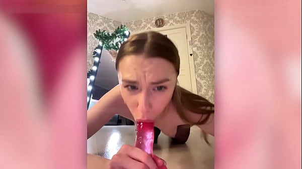 Blowjob AssFuck and Anal Fisting from Webcam Girl_Vikusik22a