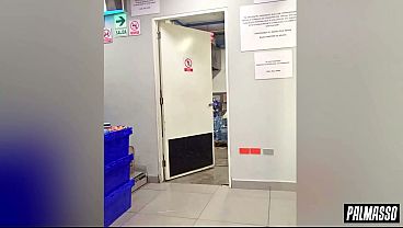 Encontr&eacute; En La Calle A Desconocido Y Me Coge Duro thumbnail