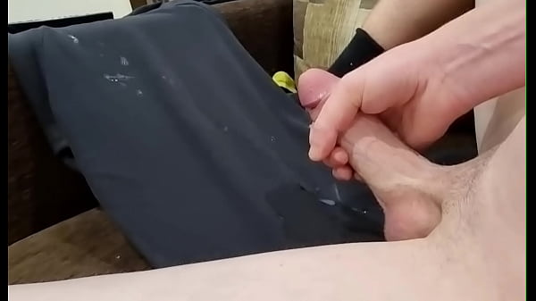 Postedge cumshot 7_squirts_slomo