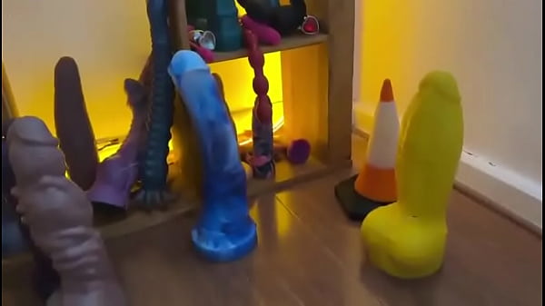 you've been asking to see my full collection lately, this is pretty much it  which one would u try? 