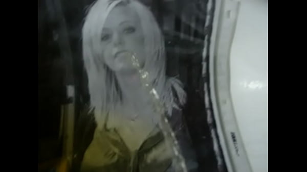 Pee on Kate Gosselin 1 