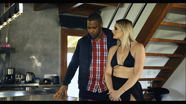 Ohne Ehemnann Zuhause Den K&uuml;chenplaner Verf&uuml;hrt thumbnail